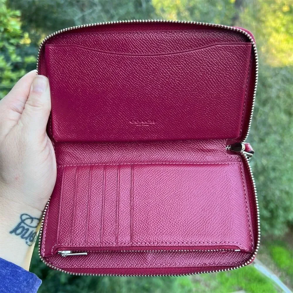 COACH Medium Wallet Red w Silver Hardware Wrist Strap Attached AUTHENTIC - Picture 6 of 10